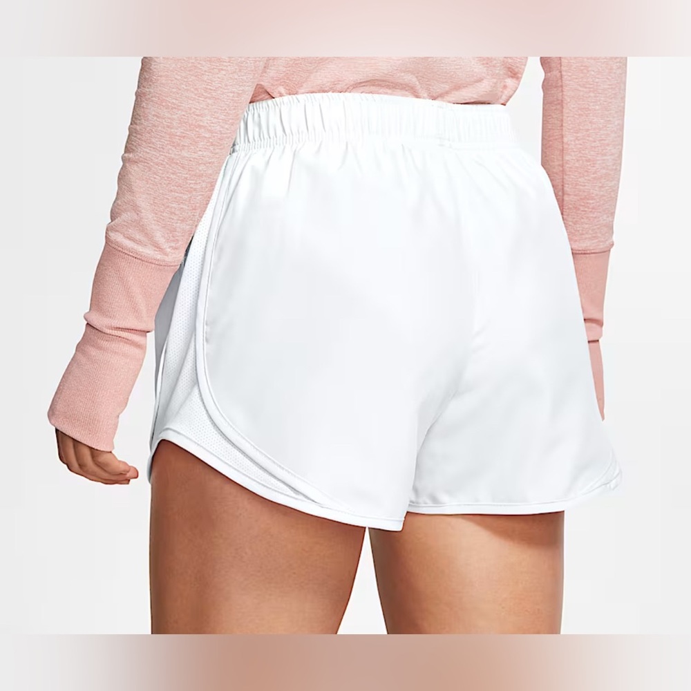 Nike Women's Tempo White Shorts 3” Inseam Sz Small! - Picture 2 of 8